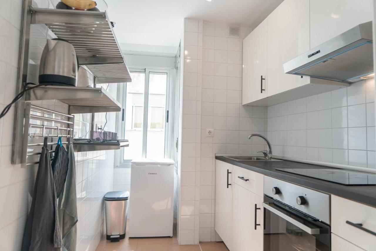 Апартаменты Central Penthouse With Large Private Terrace, 2 Bd Тарифа Экстерьер фото